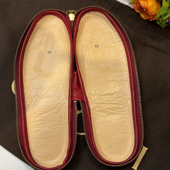 Authentic Gucci indoor slippers with case - Picture 4 of 13